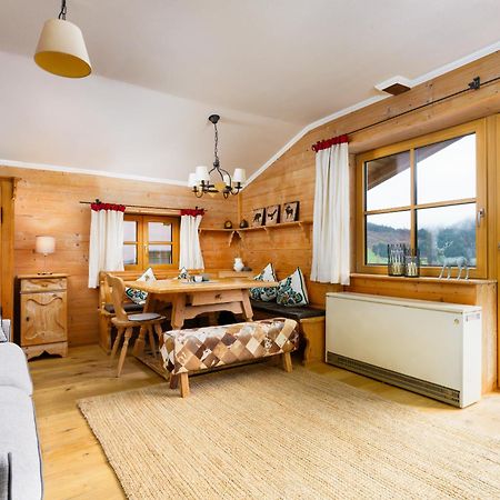 Ski-In & Ski-Out Out Chalet Maria With Amazing Mountain View Мариа-Альм Экстерьер фото